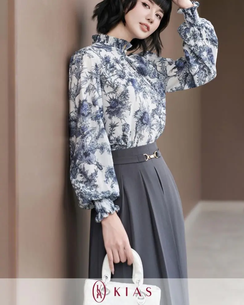 Charm Petals – Áo vải Lụa Pháp – Chân váy vải Blend Ý